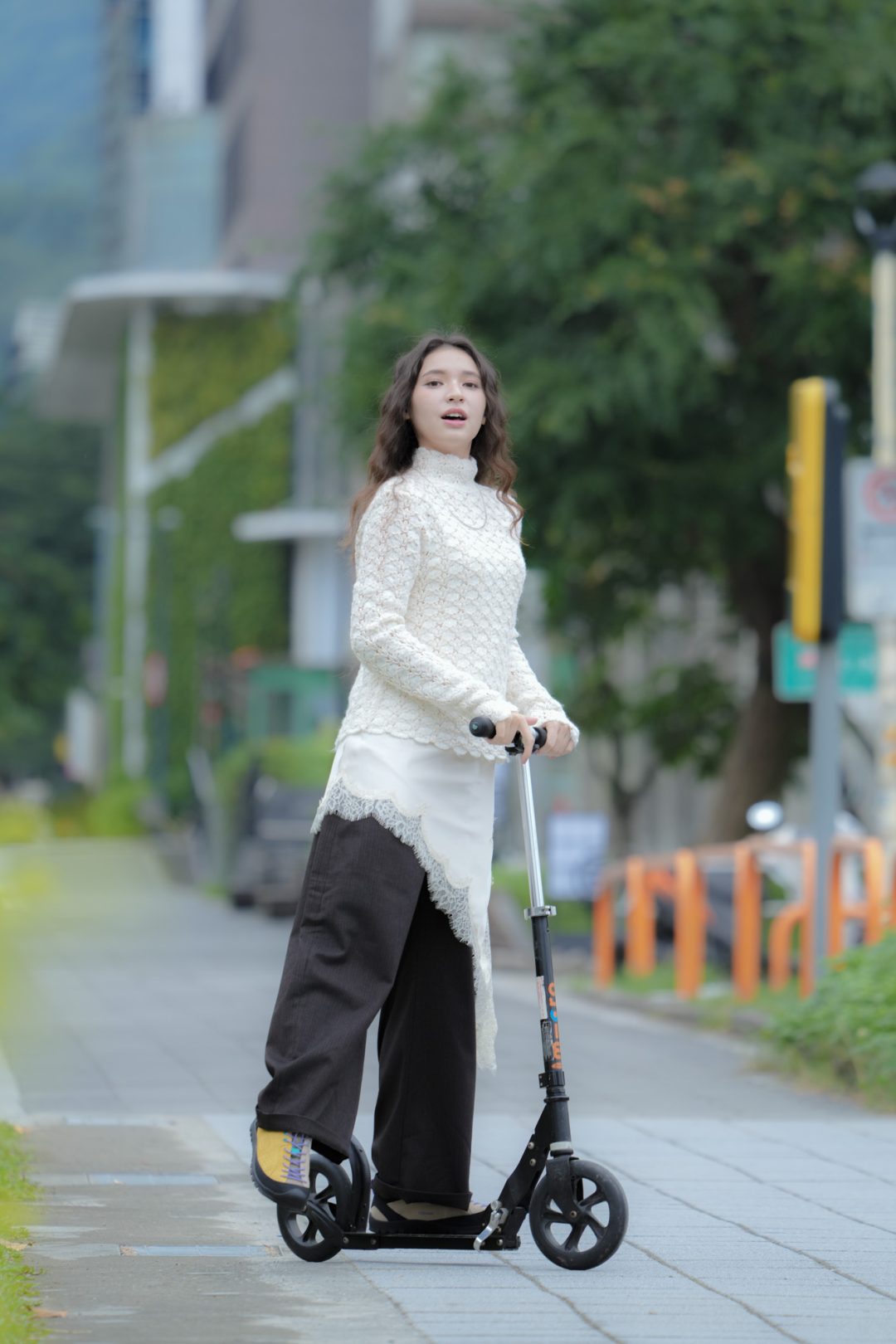 keen jasper (2 - 34) keen jasper (2 - 34)