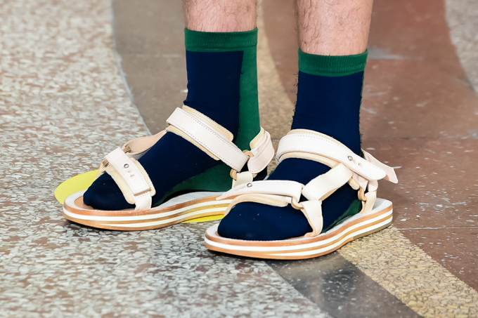 頂級合作/ sacai × Hender Scheme 聯名鞋履- KEEDAN.COM