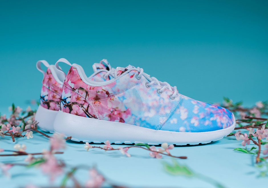 nike roshe cherry blossom