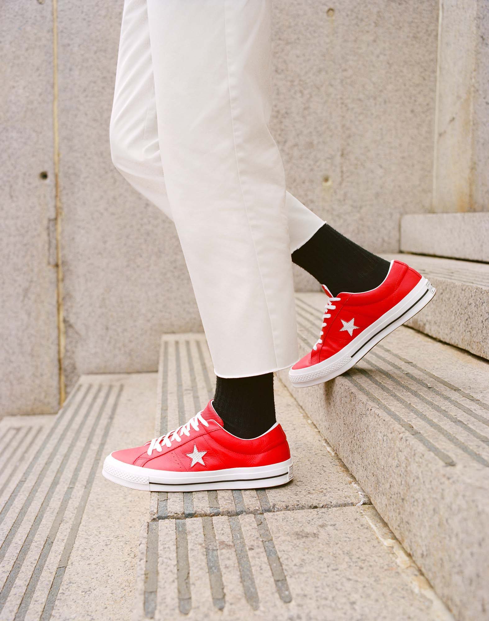 converse one star perf leather