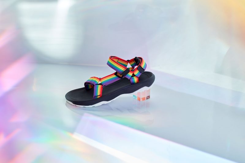 teva hurricane rainbow