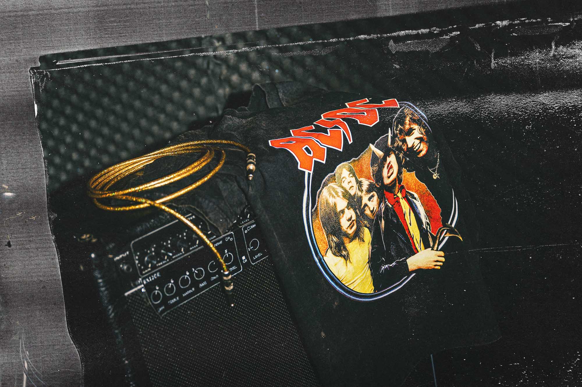 20201109 dc x acdc 2 c-4915