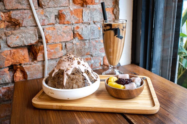 八時, 八時神仙草, 共樂,Gung Lok, 大腸王, 聯名, 有情飲水飽,