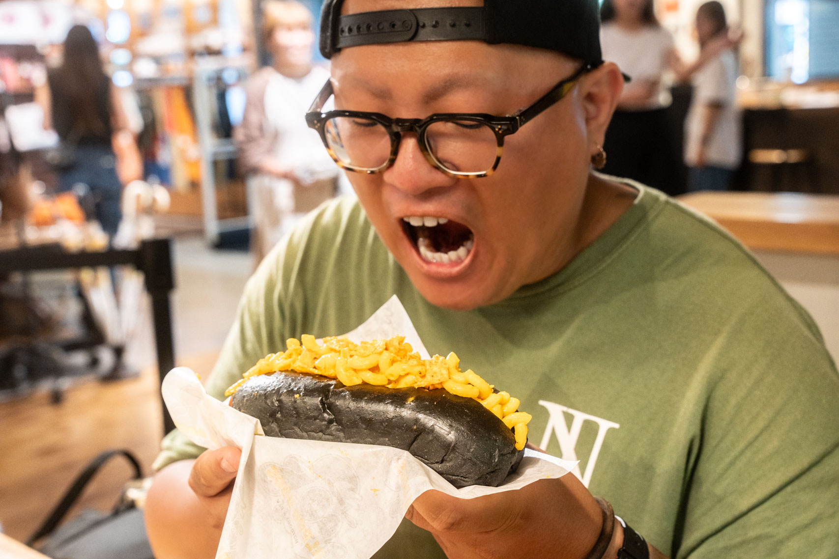 niko and..., ALPHA DOGS ,熱狗堡, 聯名,