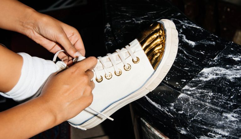 Schiaparelli, 運動鞋, 金腳趾, gold toe trainers