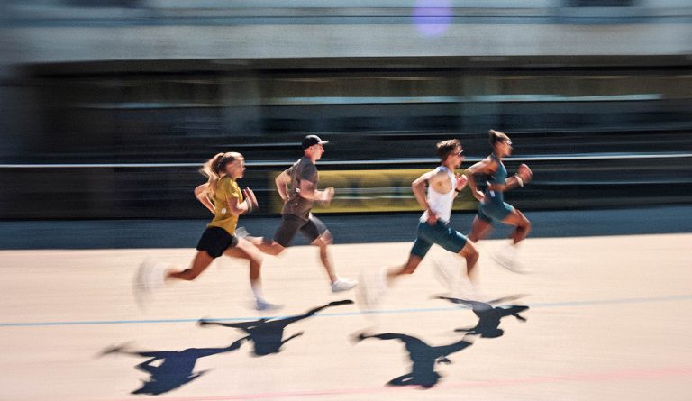 跑步, 越野跑, 跑步品牌, Satisfy, CIMORO, norda, 2XU, District Vision, SAYSKY