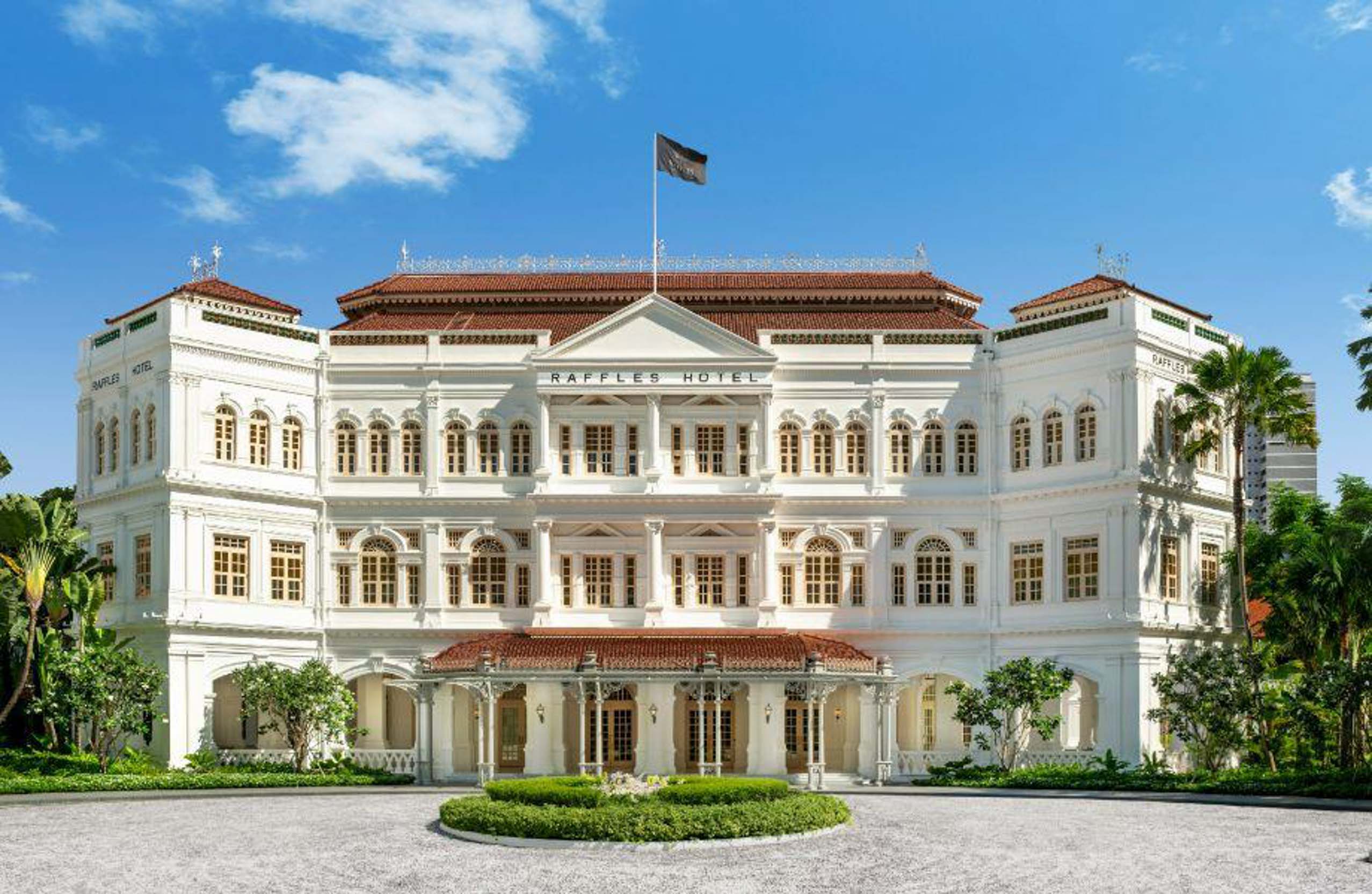 飯店, 酒店, 曼谷, 嘉佩樂, 義大利, 科莫湖畔, Passalacqua, 香港, 瑰麗酒店, 法國巴黎, Cheval Blanc, 奕居飯店