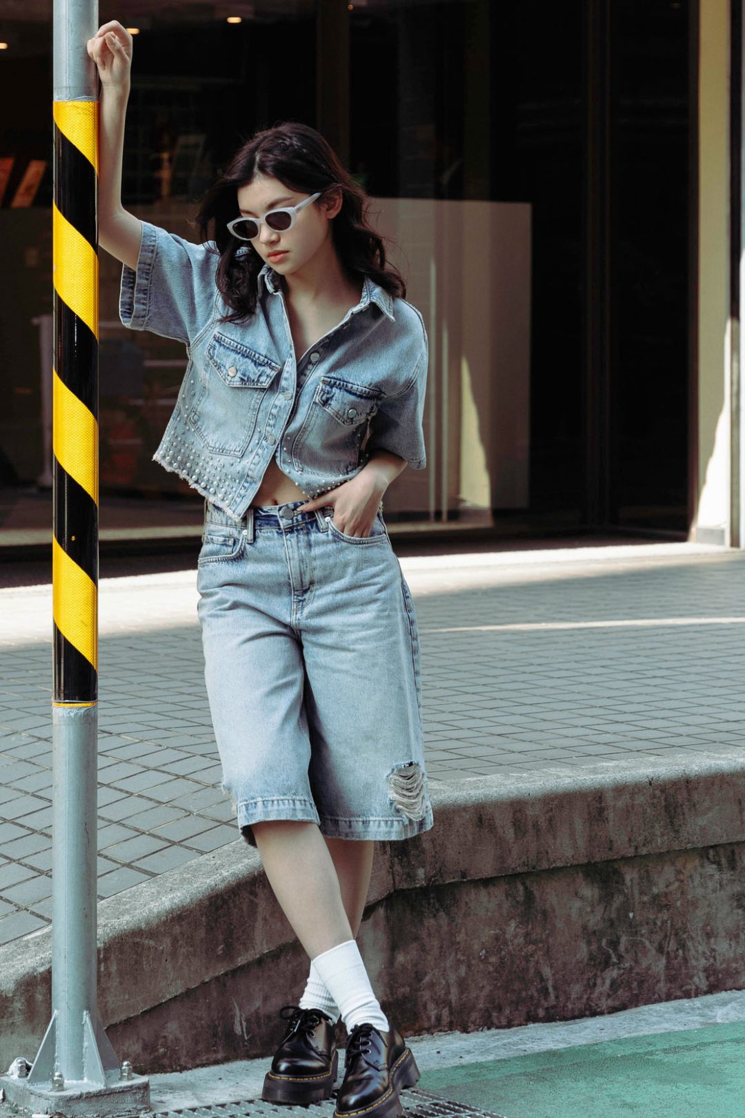 rayban (8 - 28) rayban (8 - 28)