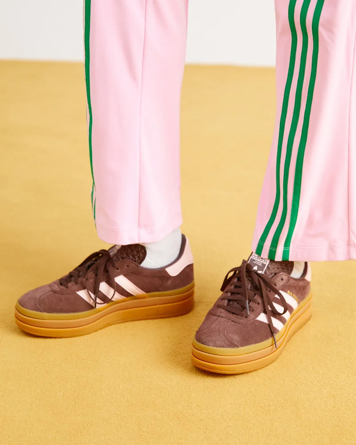 球鞋, Mita Sneakers, atmos, BILLY’S ENT, atmos pink, emmi, ABC-MART GRAND STAGE, 鞋店, ASICS, GEL-NYC, Mizuno, WAVE PROPHECY LS GTX, adidas, ZX 8000 atmos G-SNK11, New Balance, U2002DX, New Balance, M1000T, Jordan WMNS, Air Jordan Mule, Nike, Shox Z, adidas, Gazelle Indoor MH, New Balance for emmi M1000, PUMA, Speedcat Plus, Gazelle Bold, Vans Loafer, ASICS, GEL-1130, 聯名