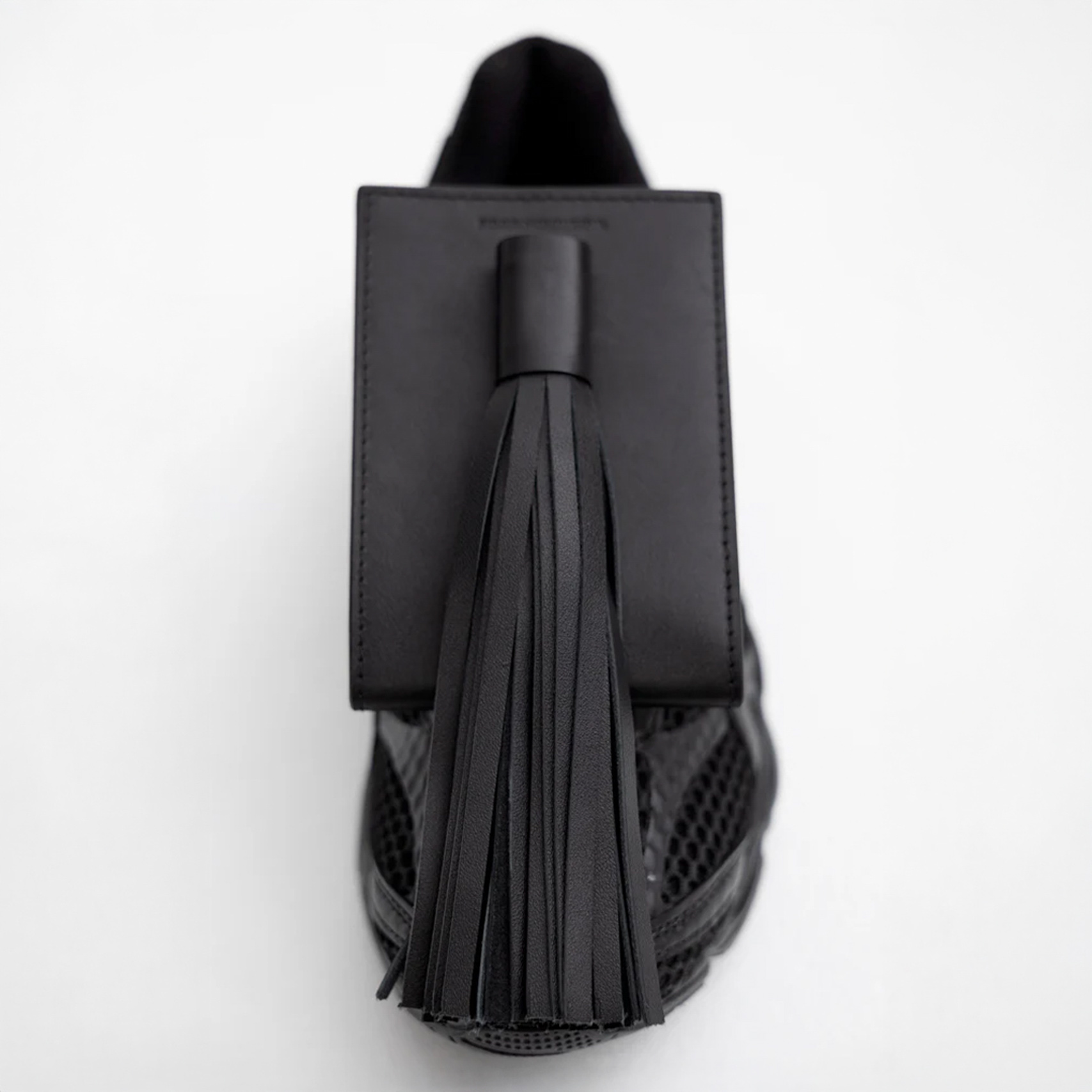 FIDAN NOVRUZOVA, ASICS, GEL-CUMULUS 16, 聯名, Crafts for Mind, 流蘇, 皮鞋