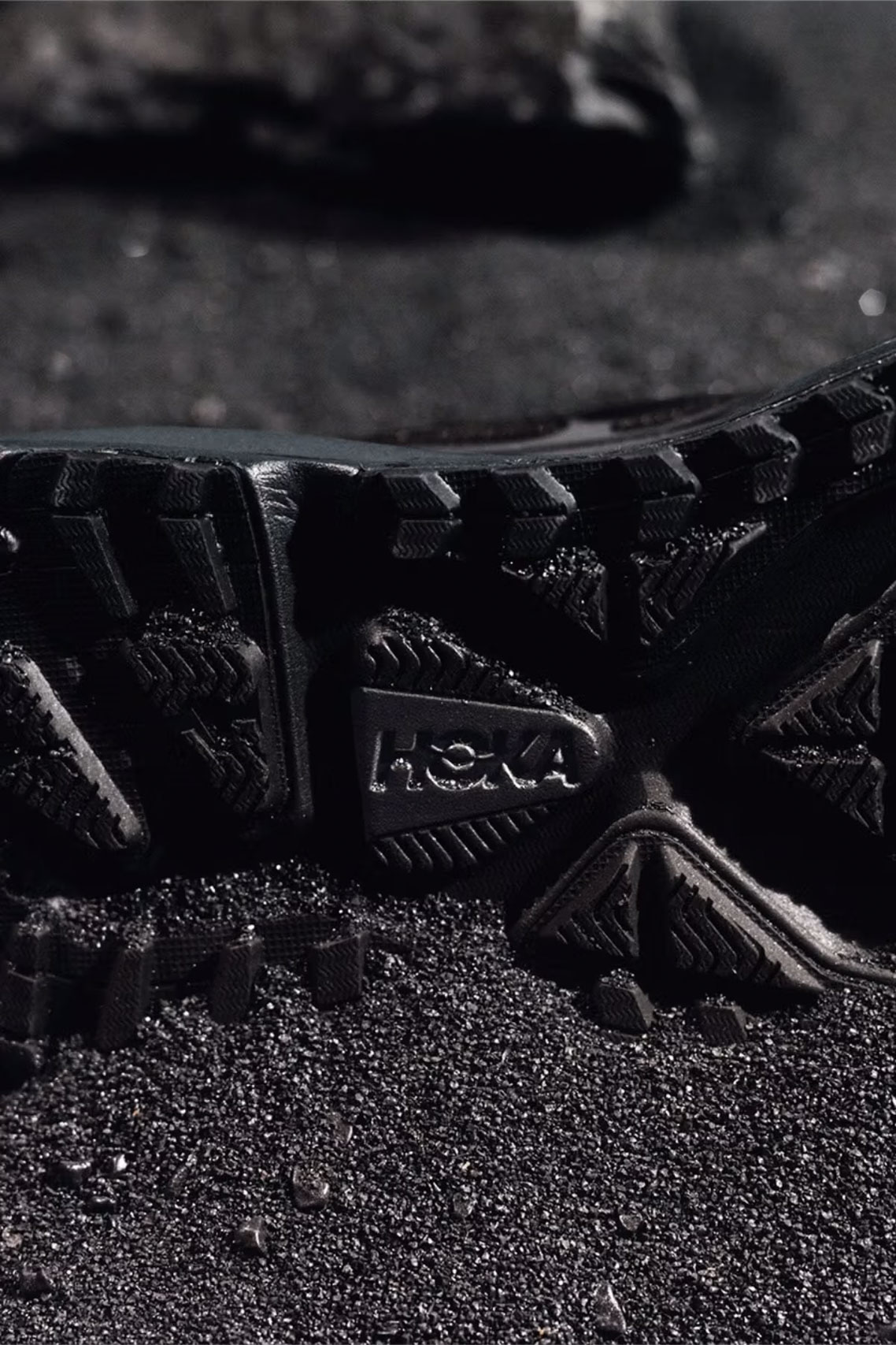 HOKA, Dover Street Market, Stinson One7+, 聯名, 川久保玲, Gorpcore, DSM, 厚底鞋