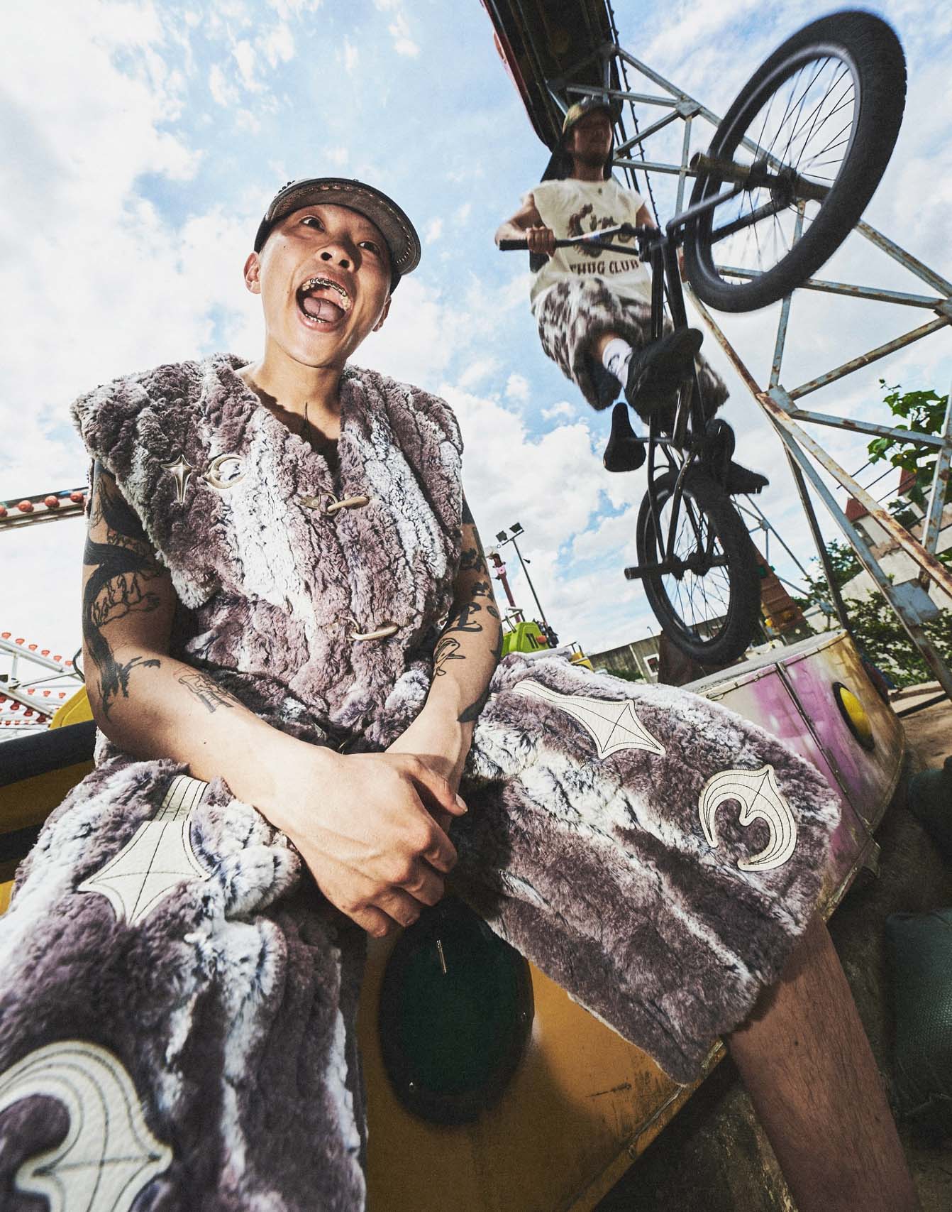 首爾逛街, KREAM, 韓國服裝品牌, 韓國轉售平台, 韓國潮牌, 韓國穿搭, Gorpcore, Post Archive Faction, PAF, Thug Club, Grailz, Undermycar, San San Gear, PROTOCOL INDEX, FAR.ARCHIVE, 2000 Archives