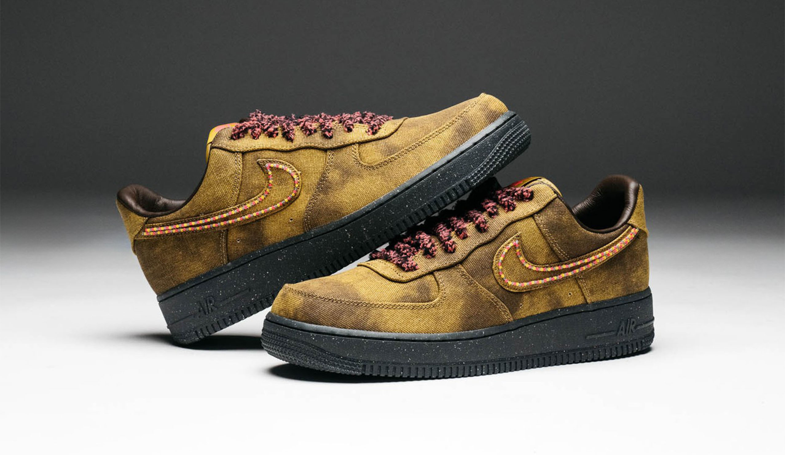 Nike, Air Force 1, AF1, Baroque Brown, Chanel, Graffiti Bag, 塗鴉包