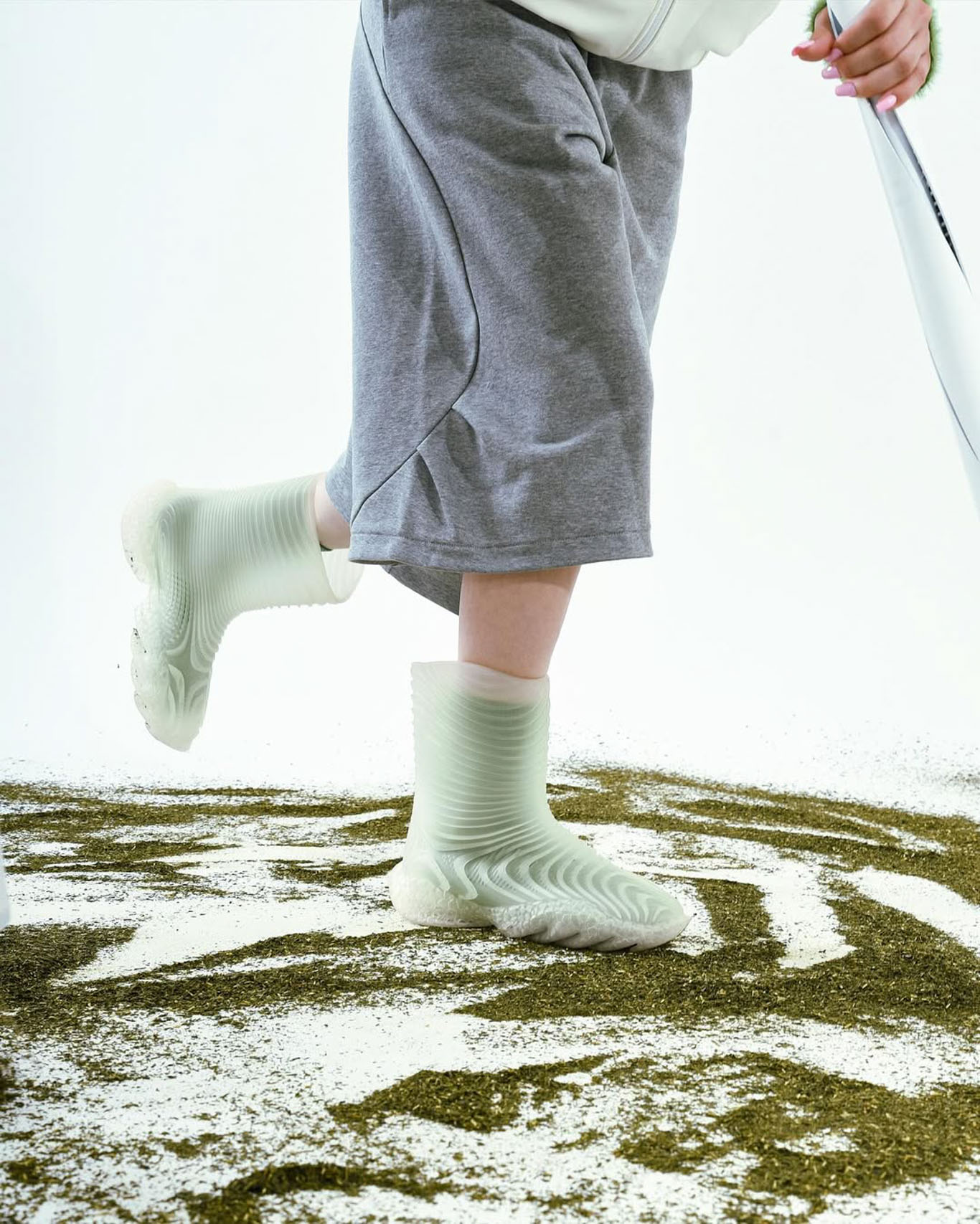 tobira-store-2025-year-in-review-2 Tobira store, ALIVEFORM, 樂福鞋, 3D 列印, PROTOCOL INDEX, PROJECT G/R, ACRONYM, The Blade, AVAVAV, 2025 球鞋趨勢, 2026 流行預測, 台灣選貨店, 年度回顧