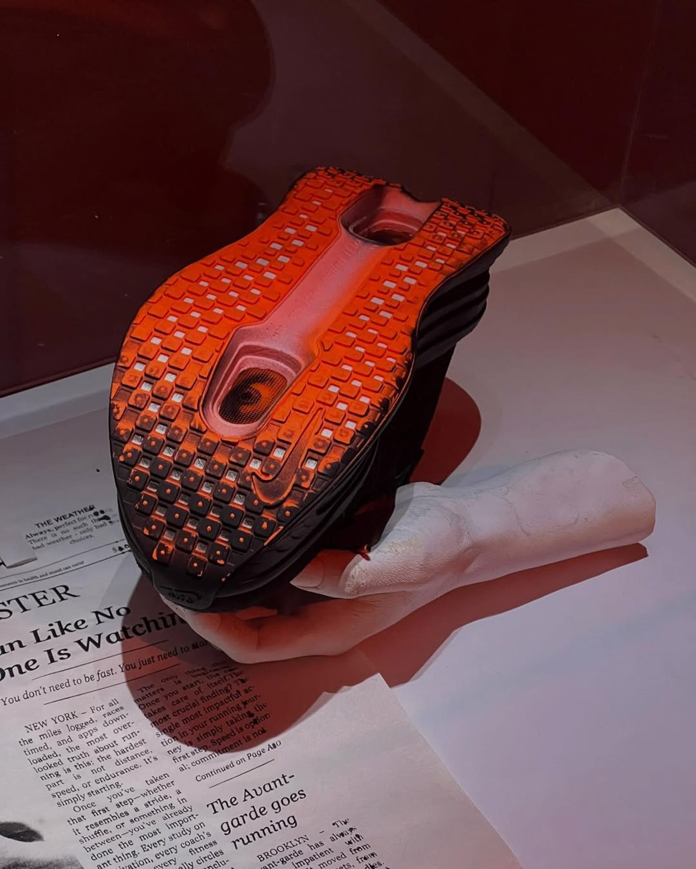 Melitta Baumeister, Nike, Vomero Premium, 聯名, 燒焦, 跑鞋, IQ7166-800,