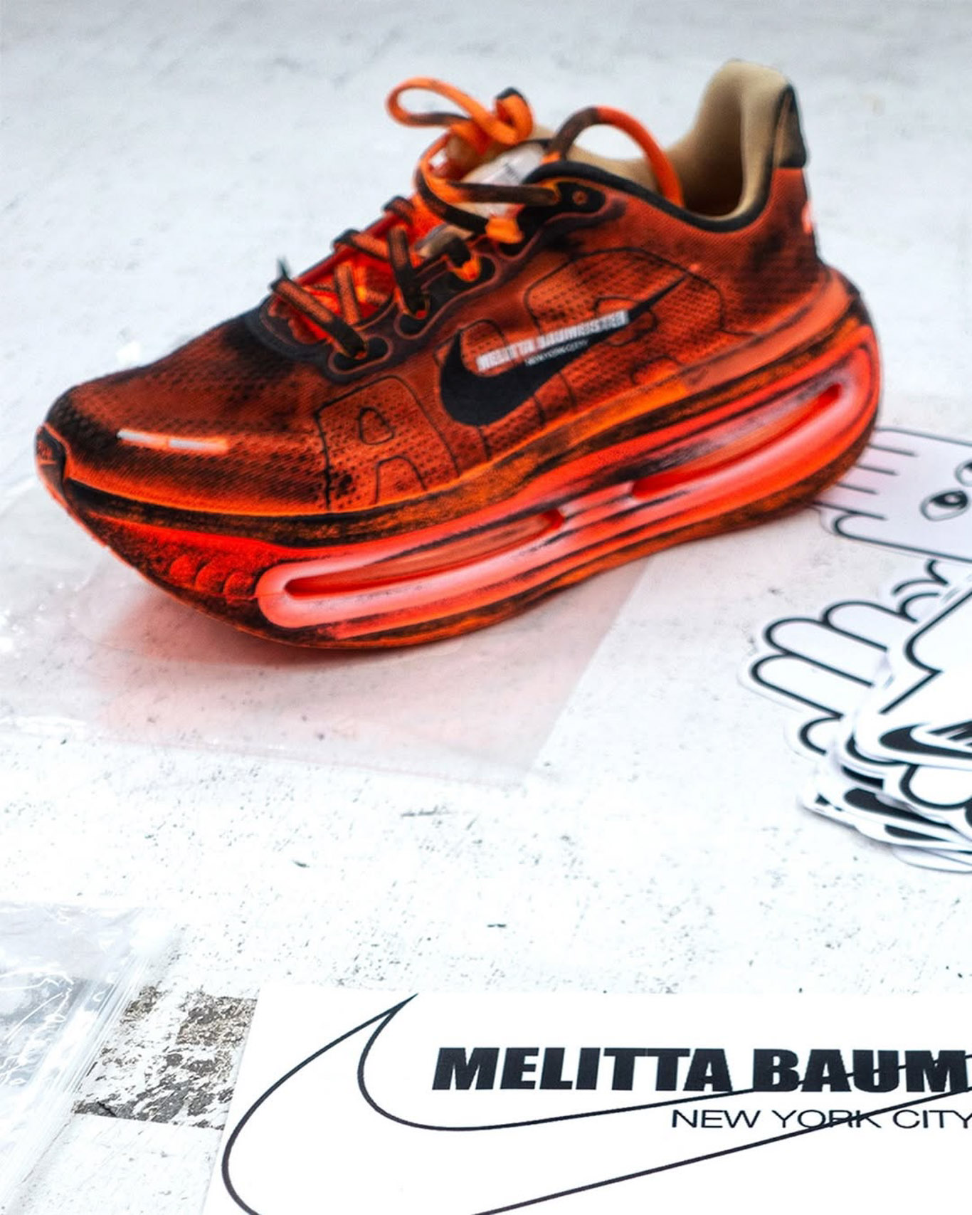 Melitta Baumeister, Nike, Vomero Premium, 聯名, 燒焦, 跑鞋, IQ7166-800,