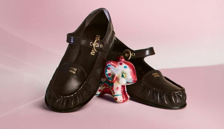 Miu Miu, 樂福鞋, 瑪莉珍鞋, Leather loafers with strap, 皮鞋