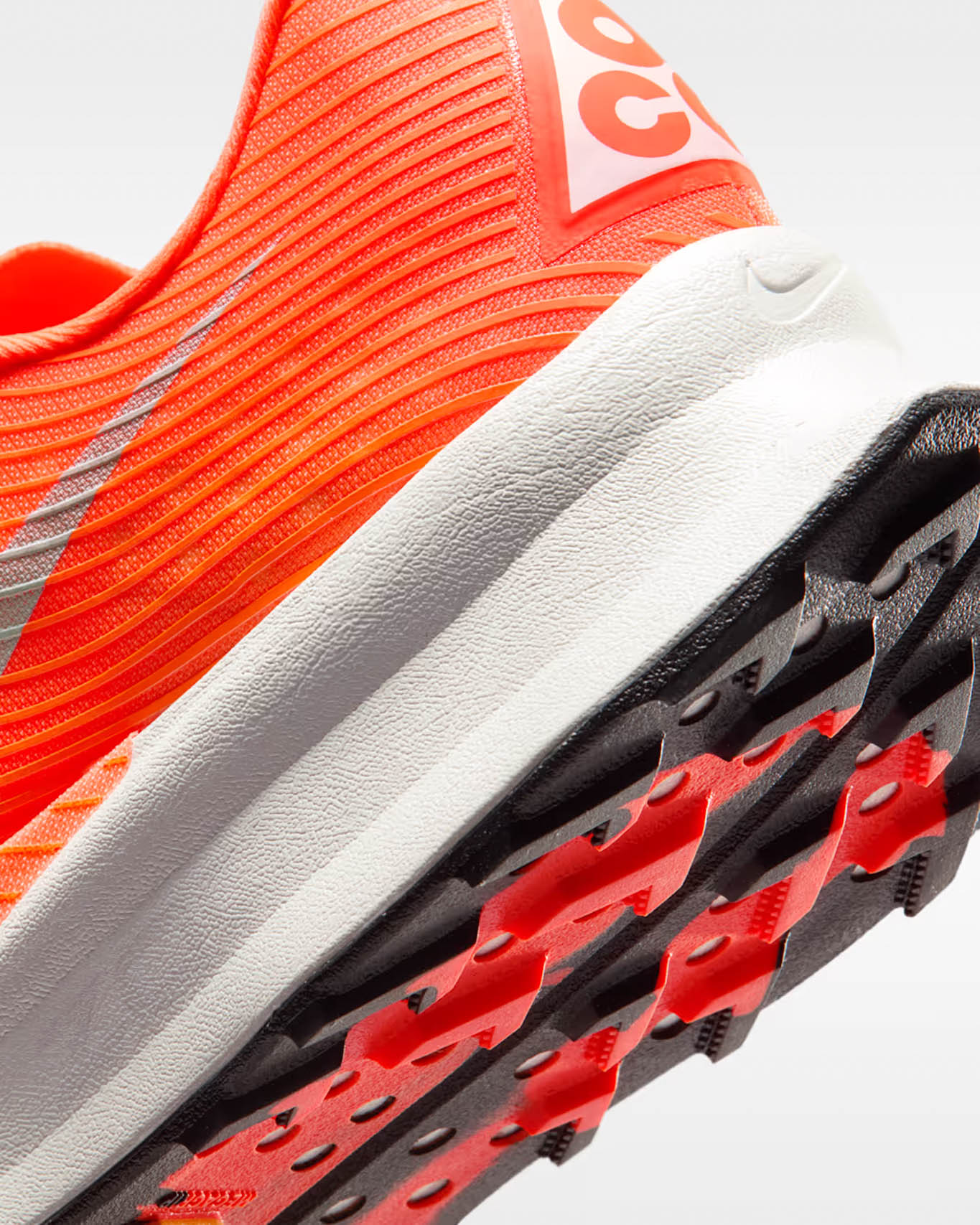 Nike, ACG, ACG Ultrafly Trail, All Conditions Gear, 越野跑鞋, Trail Running, Vibram Megagrip, ZoomX, Flyplate, Gorpcore, 碳纖維板