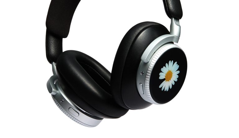 G-DRAGON, 權志龍, GD, Bang & Olufsen, B&O, Beoplay H100, PEACEMINUSONE, 小雛菊, 耳機, 聯名