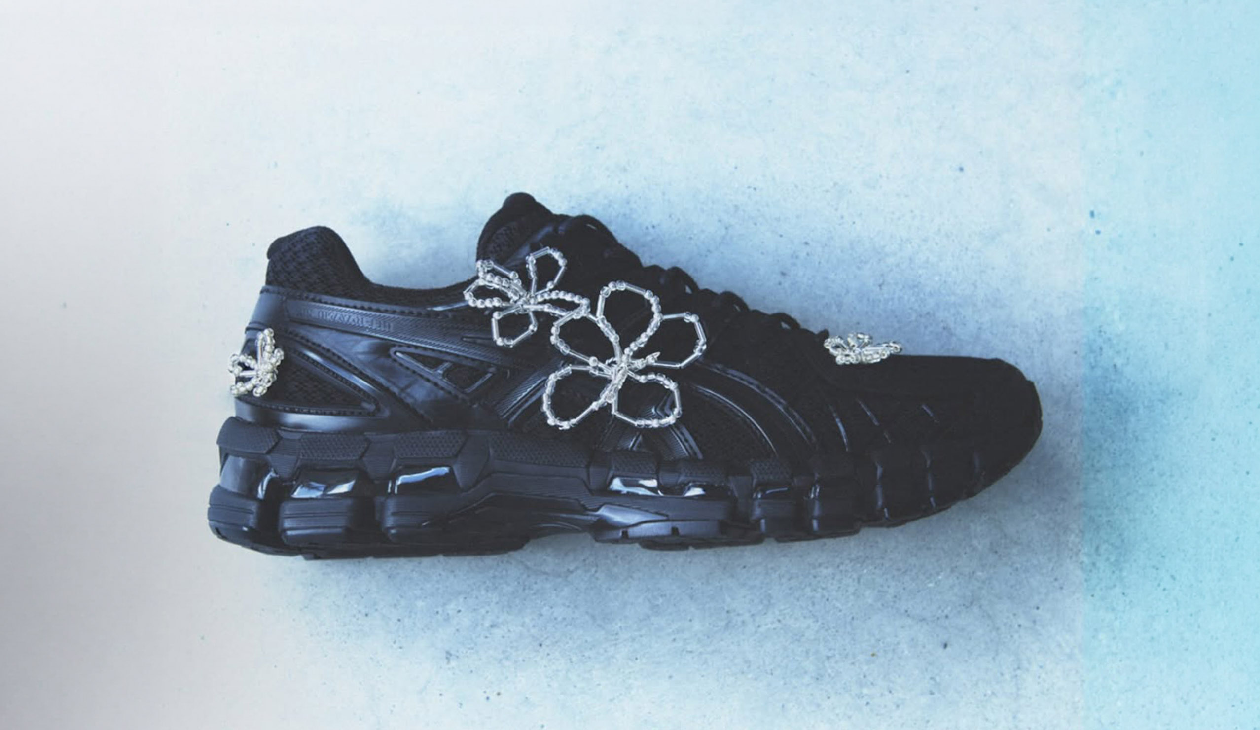 ASICS, Completedworks, KAYANO 20, Crafts for Mind, 聯名, AnnaJewsbury, 珍珠, 蝴蝶結