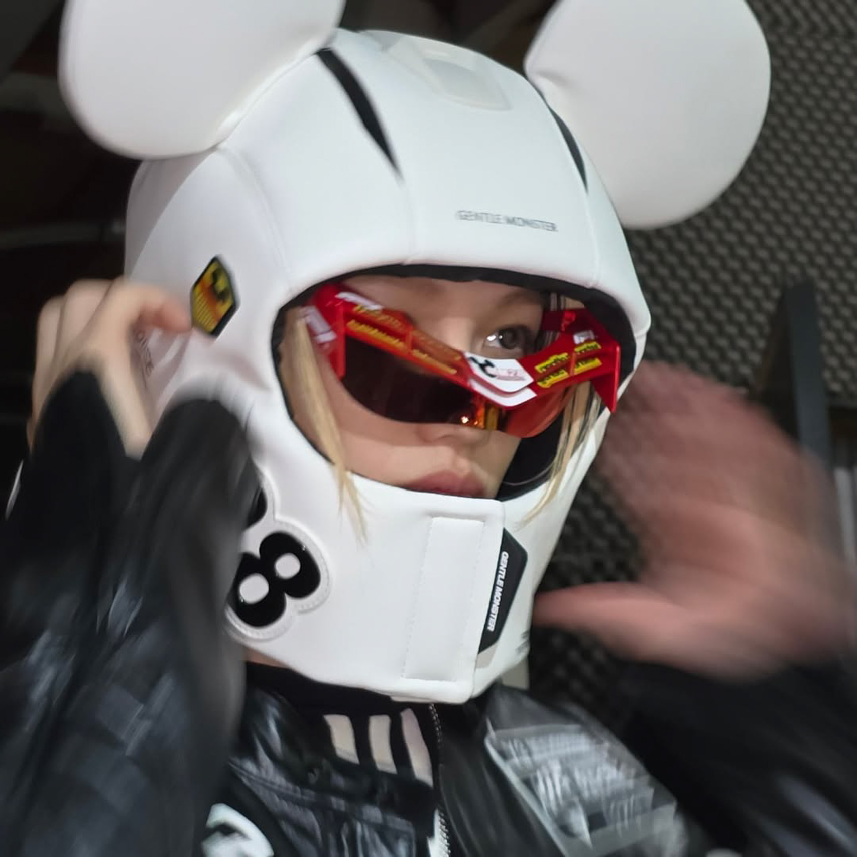 Stray Kids, Felix, Gentle Monster, Disney, F1, Circuit Collection, 米奇, 賽車頭盔, 聯名, 墨鏡